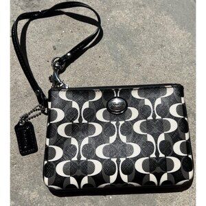 Coach Peyton Dream C East West Swingpack Black & White Logo Bag Purse 6x4.5